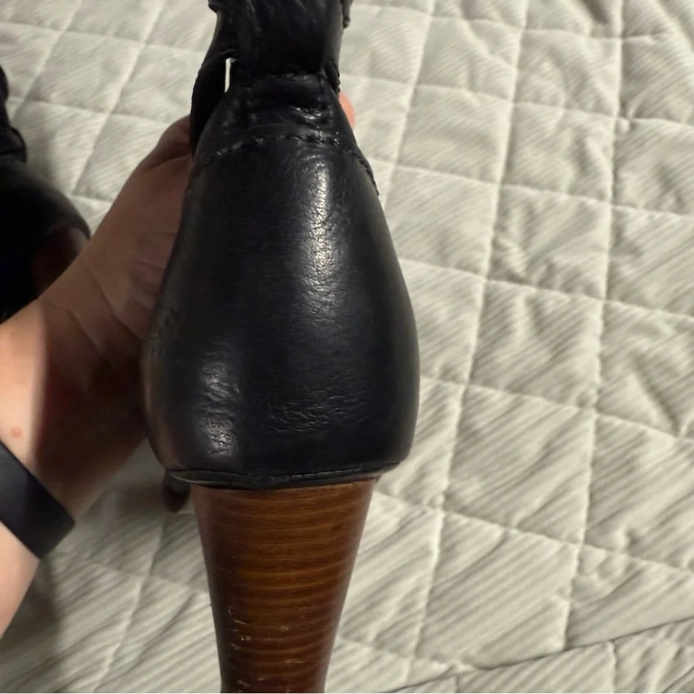 UGG 5454 Caroline Mid Calf Leather Heel Boot, Size 7.5 7 1/2 Black - Picture 8 of 16